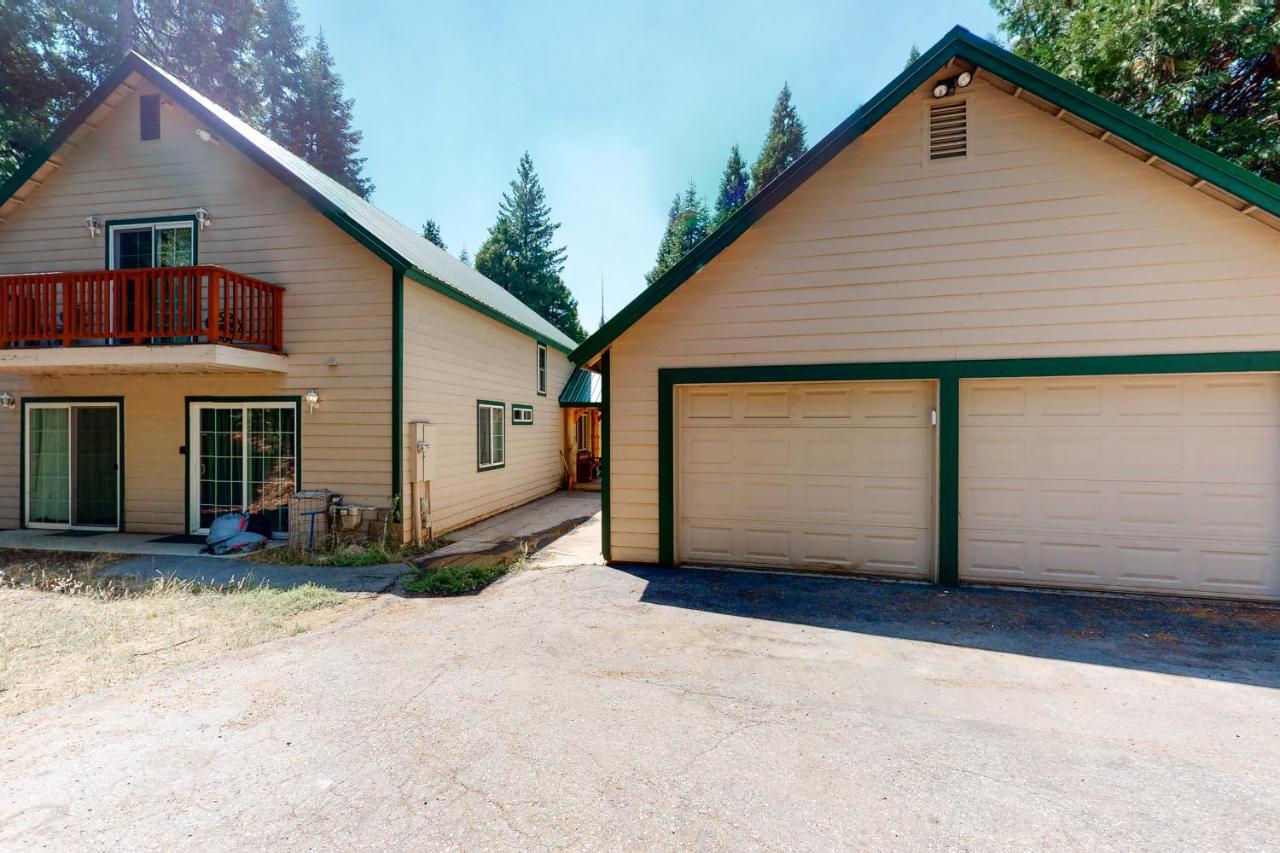 Papas Mountain Villa Shaver Lake Exterior photo